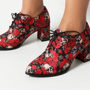 Gothic Rose Skull Print Chunky Heel Shoes